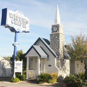 Graceland Chapel - World's First Elvis Wedding Chapel