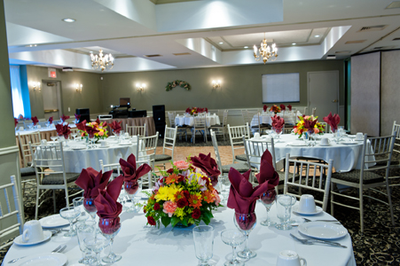 Have a wedding in Southington at Manor Inn